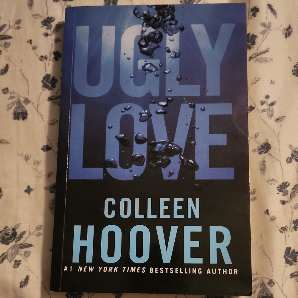 Ugly Love by Colleen Hoover Book